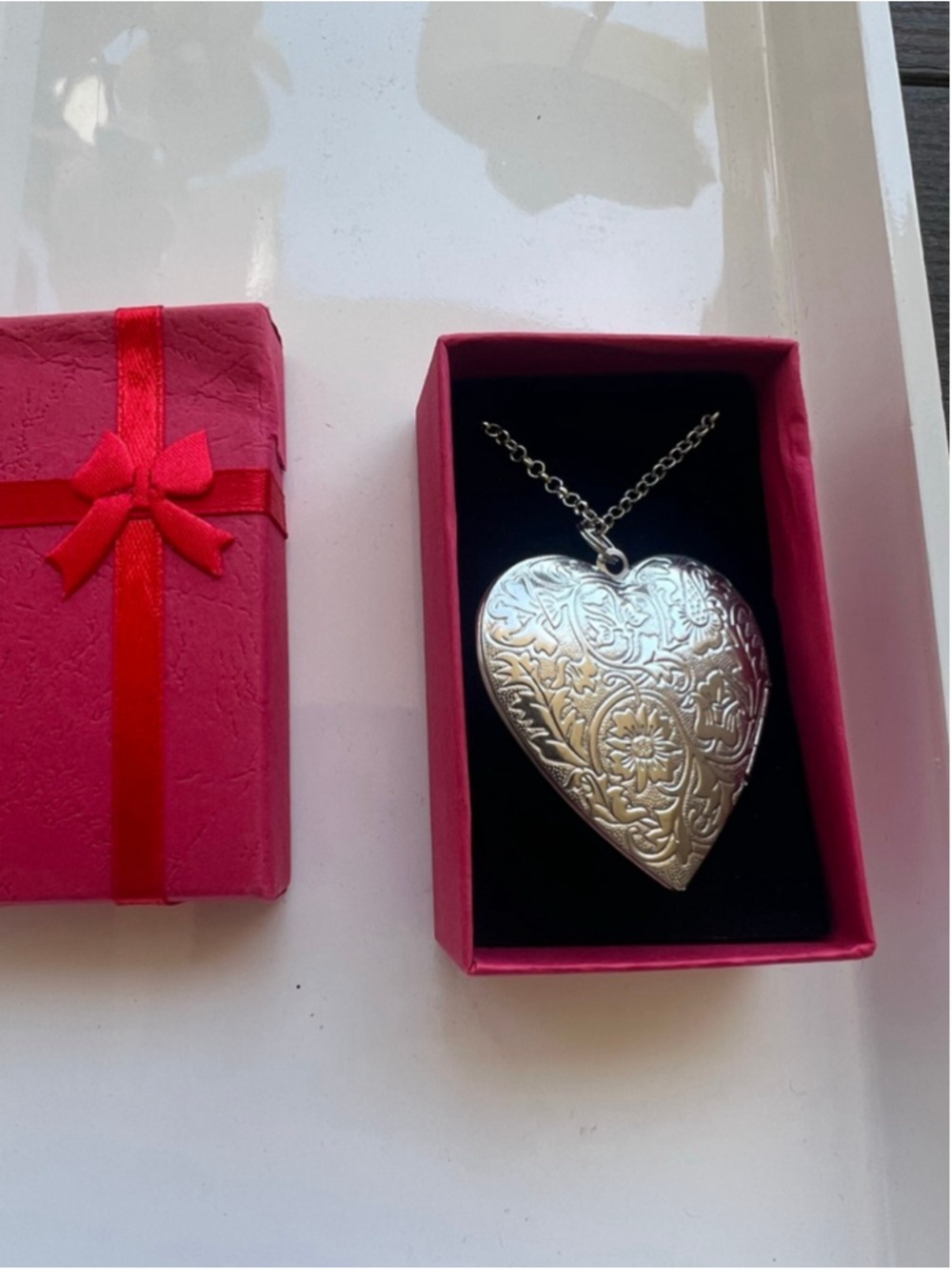 NWT Rabbit Heart Locket Necklace Silver - Picture 2 of 3